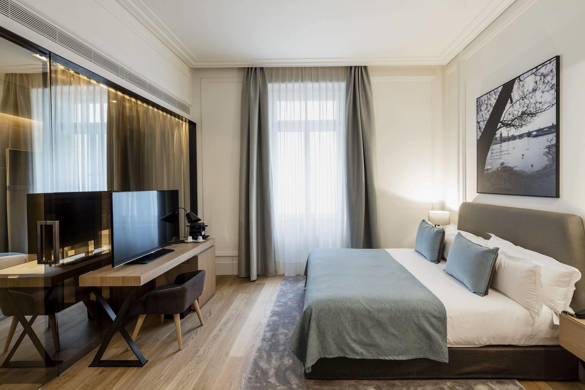 Boho - Small Luxury Готель Прага
